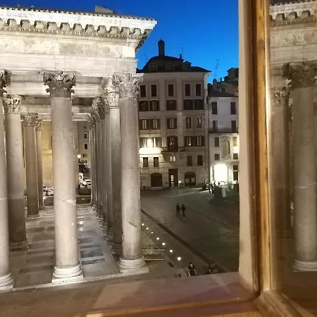 Lägenhet L'antica Dimora Con Splendida Vista Sul Pantheon